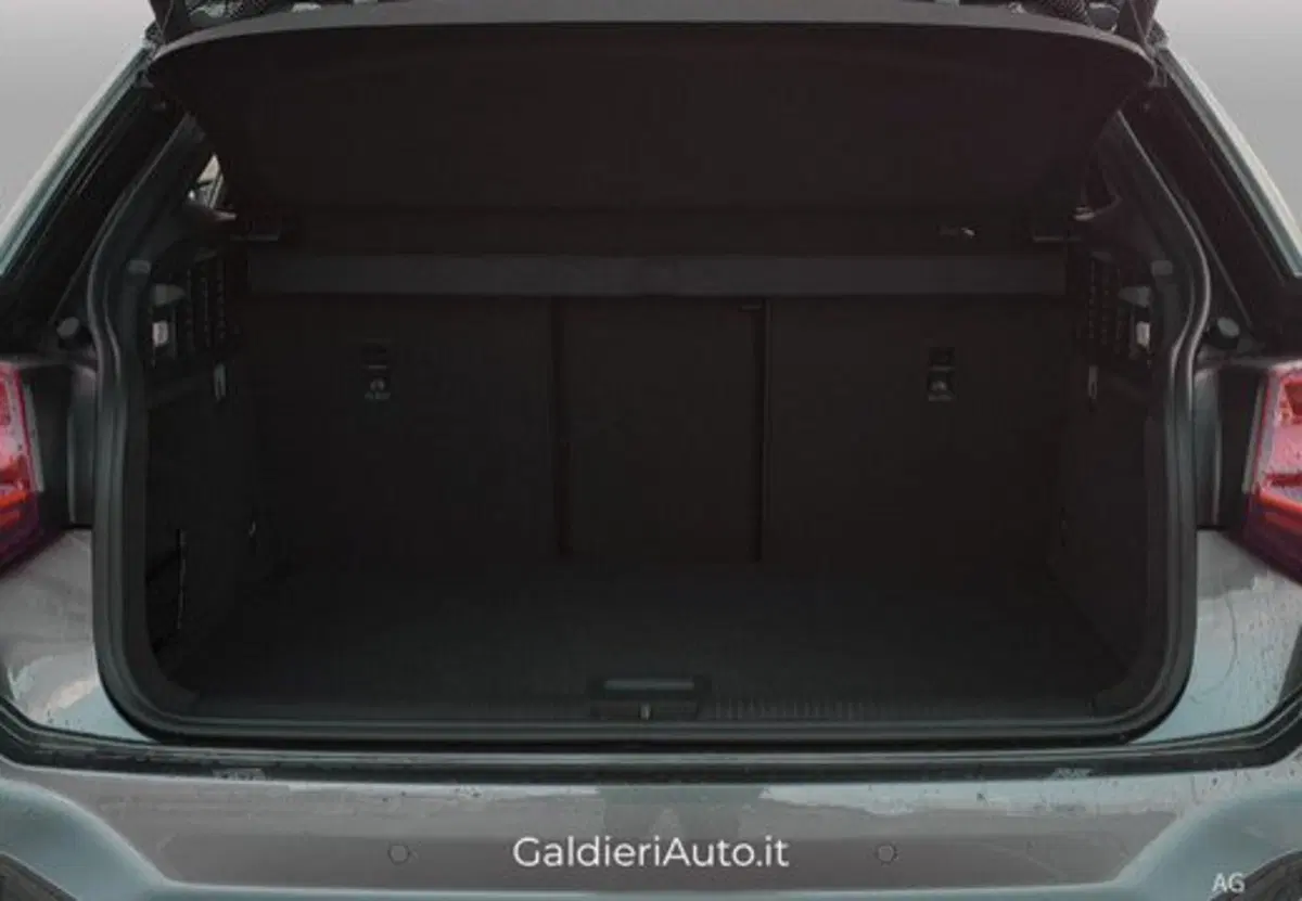 Audi Q2 usata a Salerno (19)