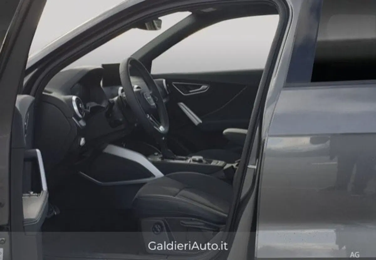 Audi Q2 usata a Salerno (8)