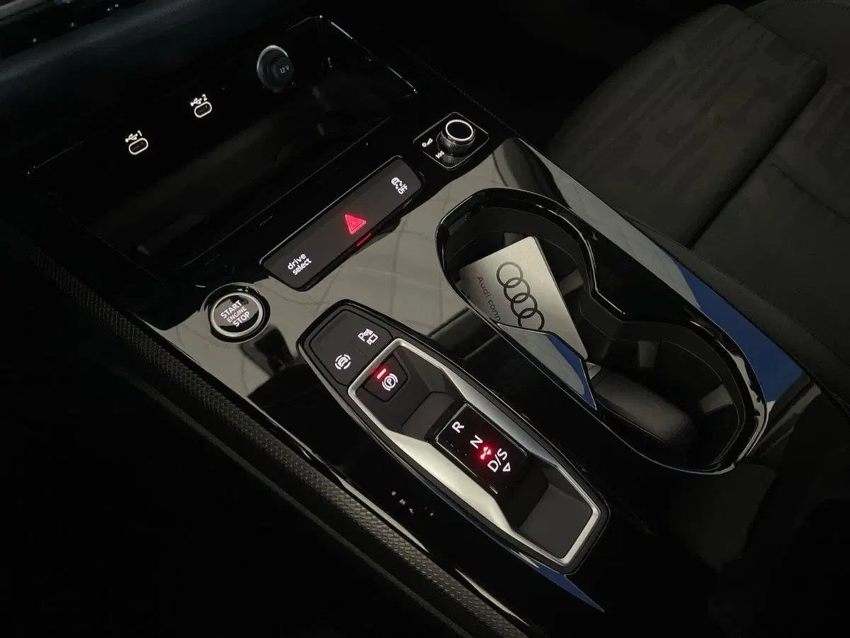Audi A5 nuova a Pistoia (9)
