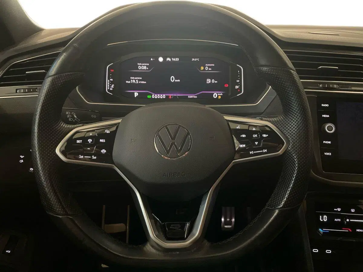 Volkswagen Tiguan usata a Prato (10)