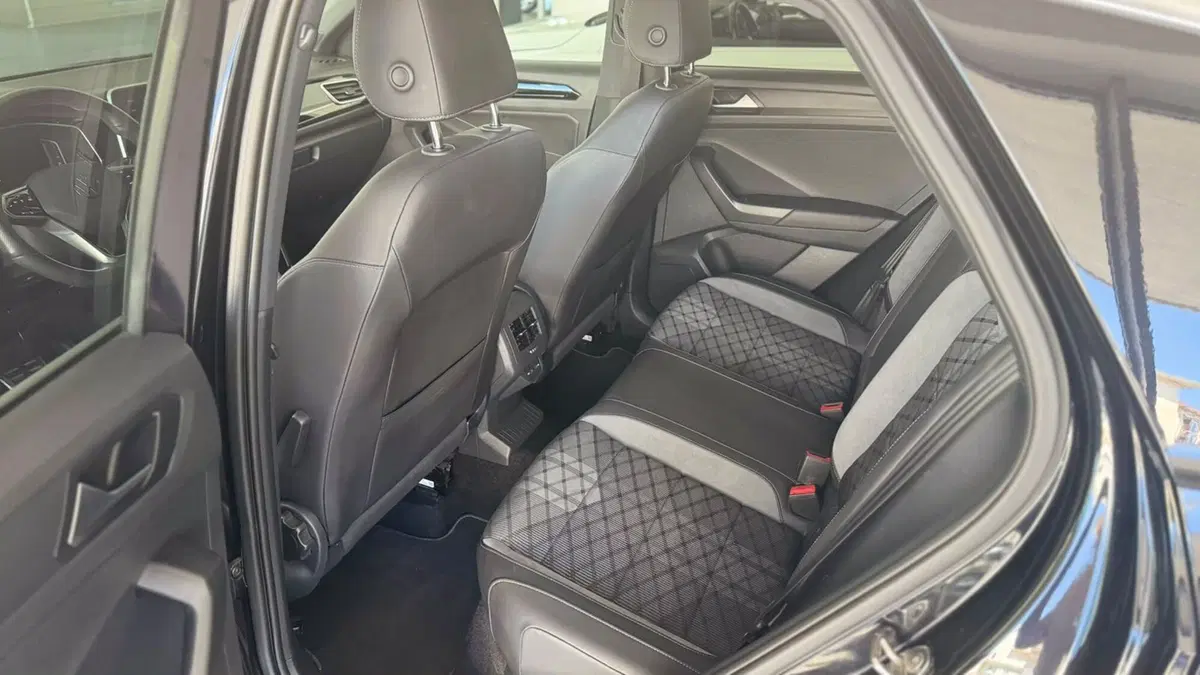 Volkswagen T-Roc usata a L'Aquila (13)