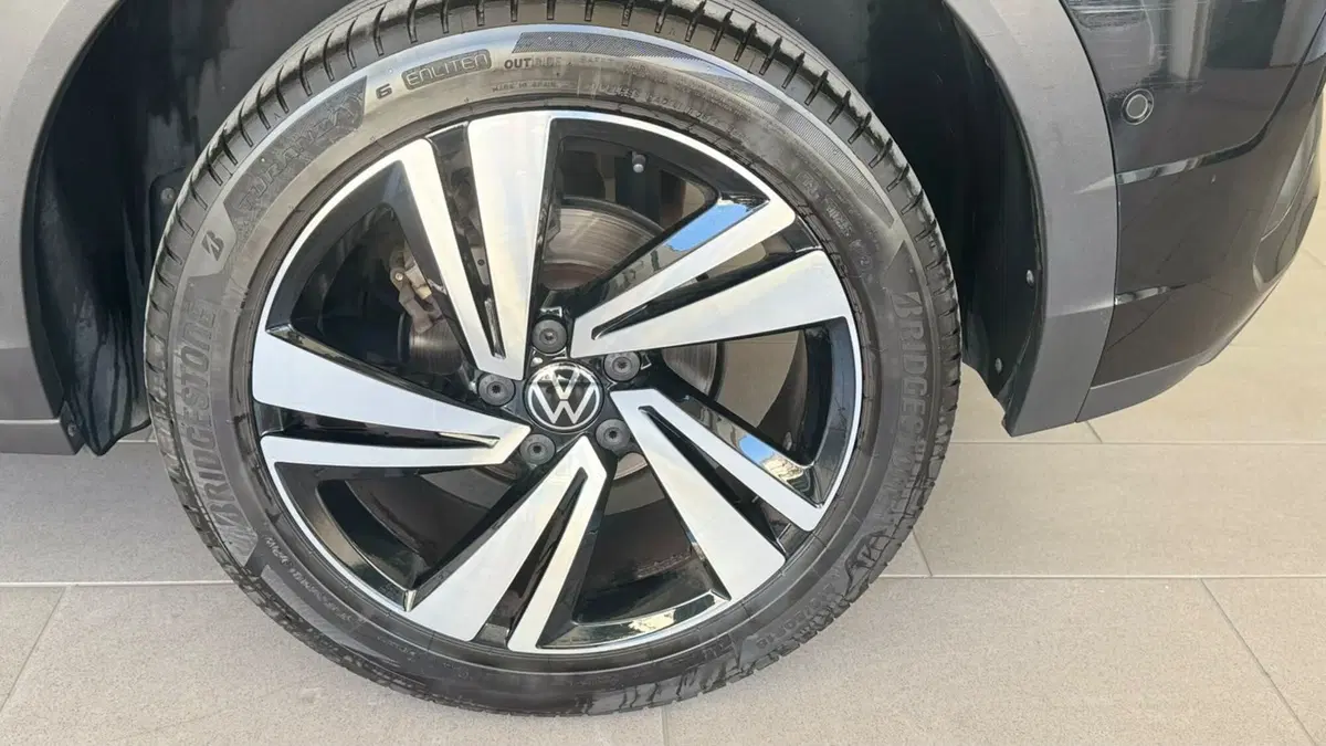 Volkswagen T-Roc usata a L'Aquila (18)