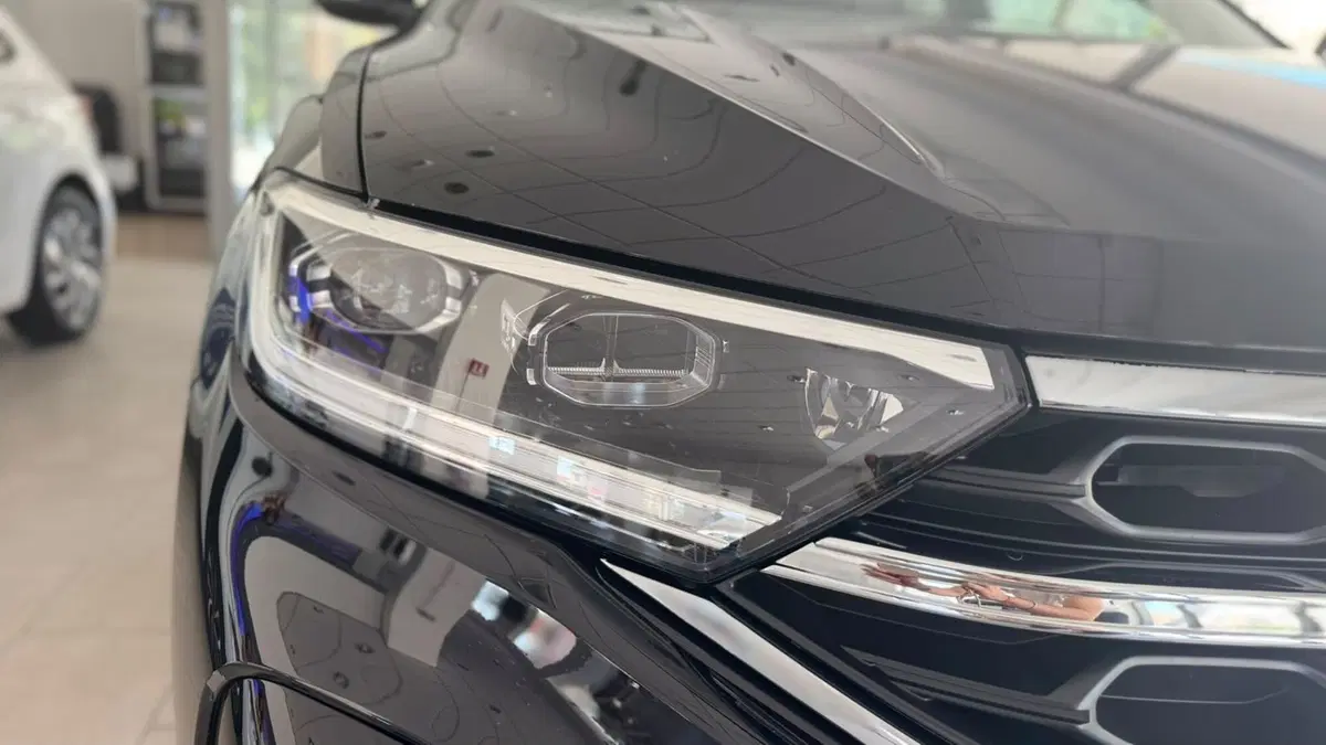 Volkswagen T-Roc usata a L'Aquila (6)
