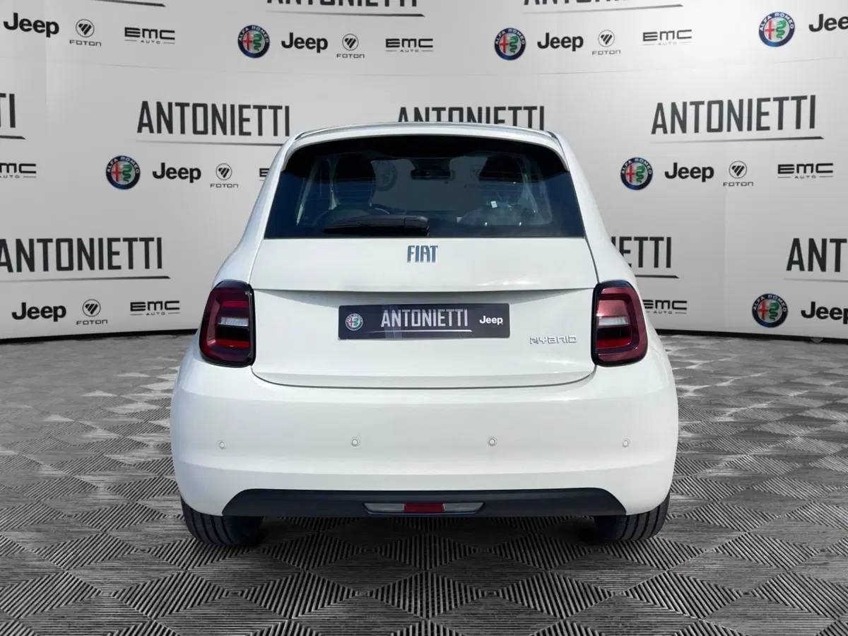 Fiat 500 nuova a Ancona (6)