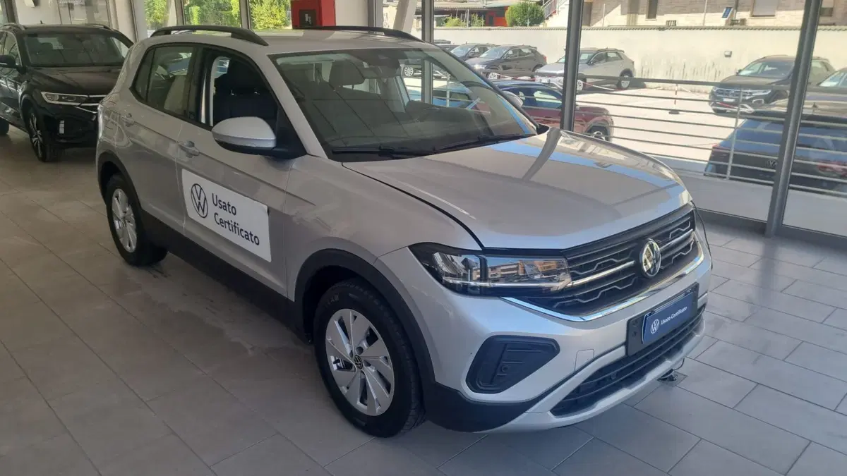 Volkswagen T-Cross usata a L'Aquila
