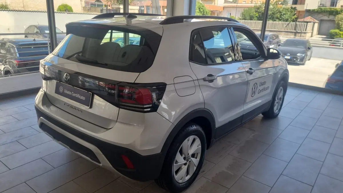 Volkswagen T-Cross usata a L'Aquila (5)