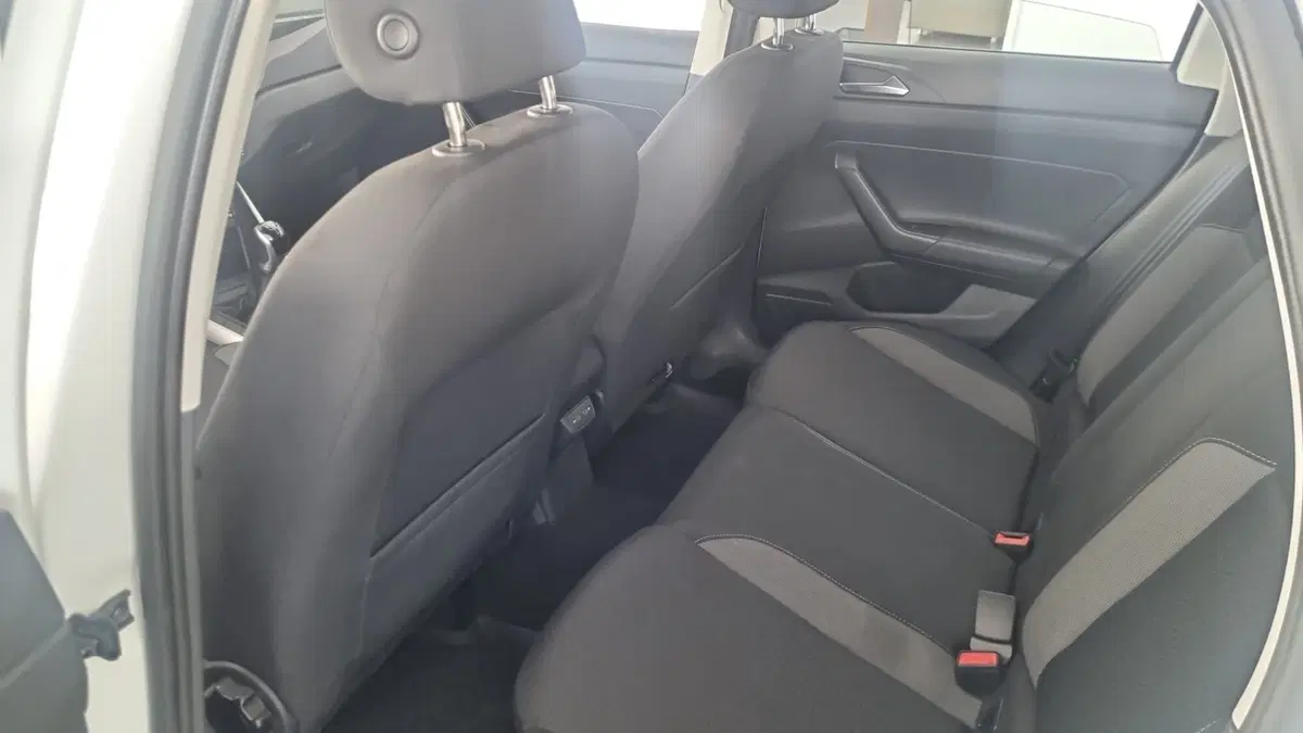 Volkswagen Polo usata a L'Aquila (17)
