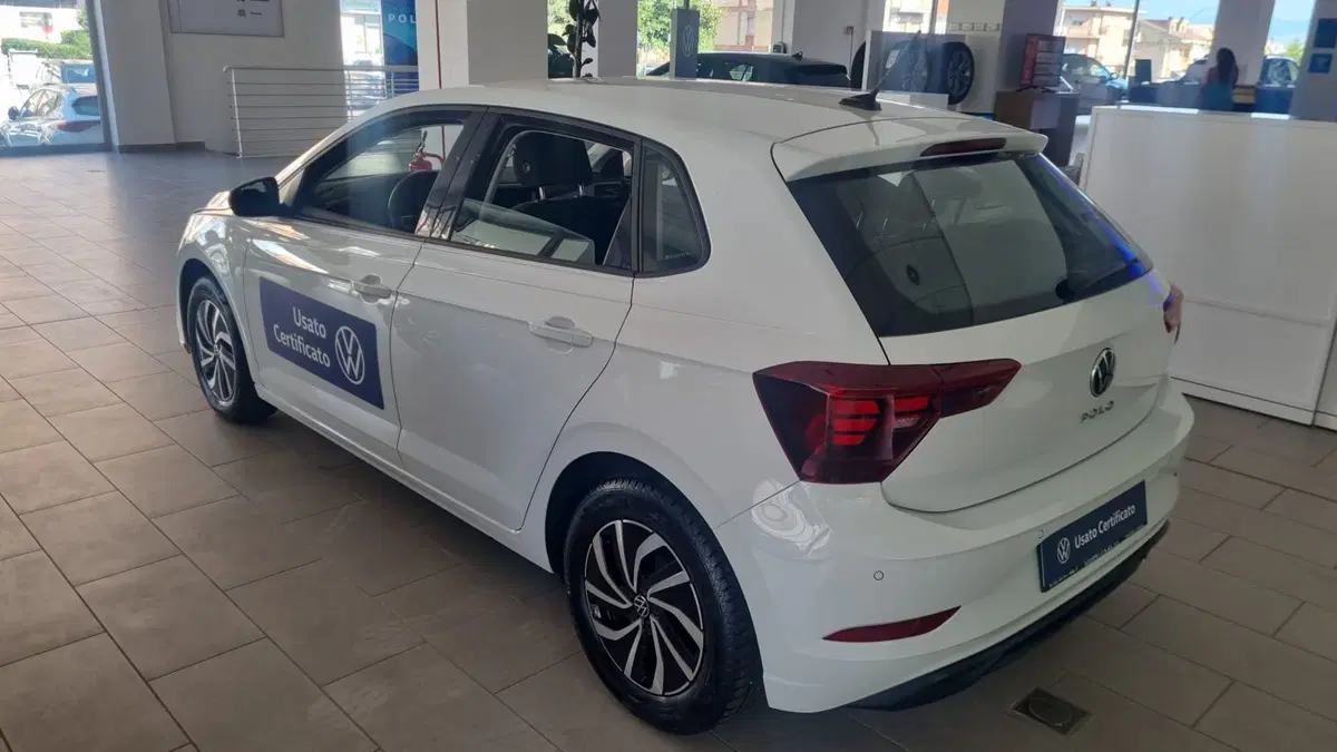 Volkswagen Polo usata a L'Aquila (4)
