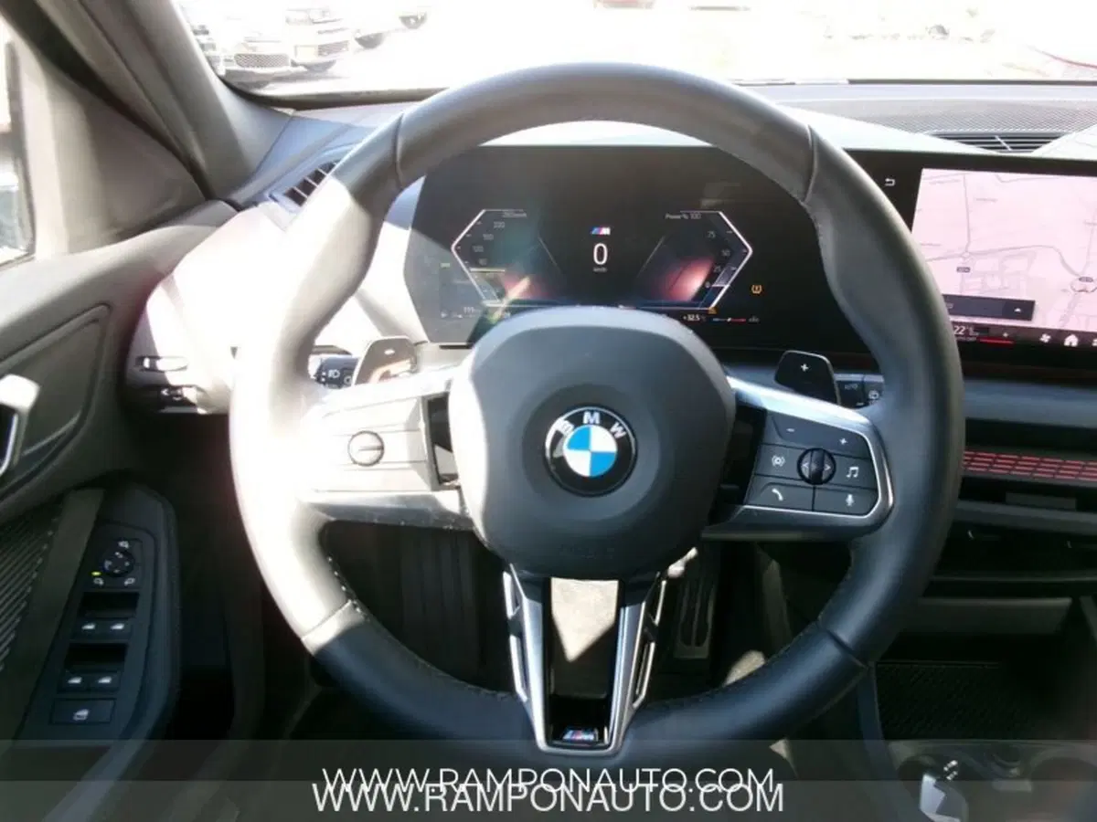 BMW Serie 1 5p. usata a Venezia (12)