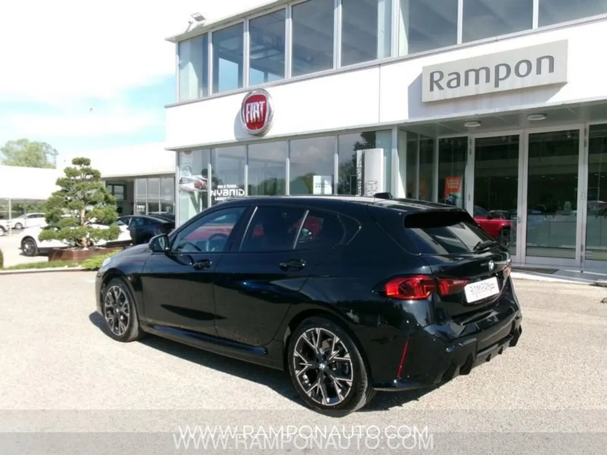BMW Serie 1 5p. usata a Venezia (5)