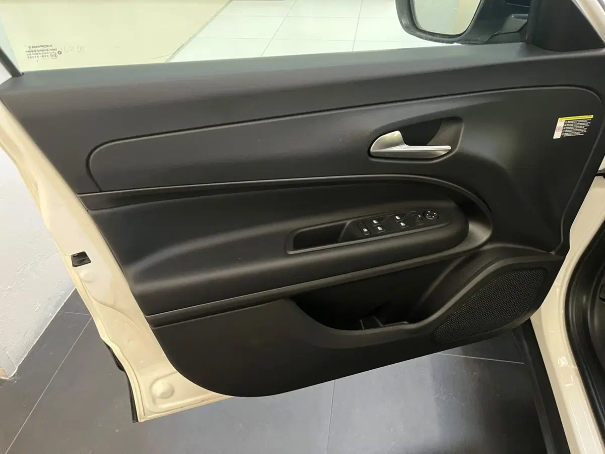 Jeep Avenger usata a Lucca (9)