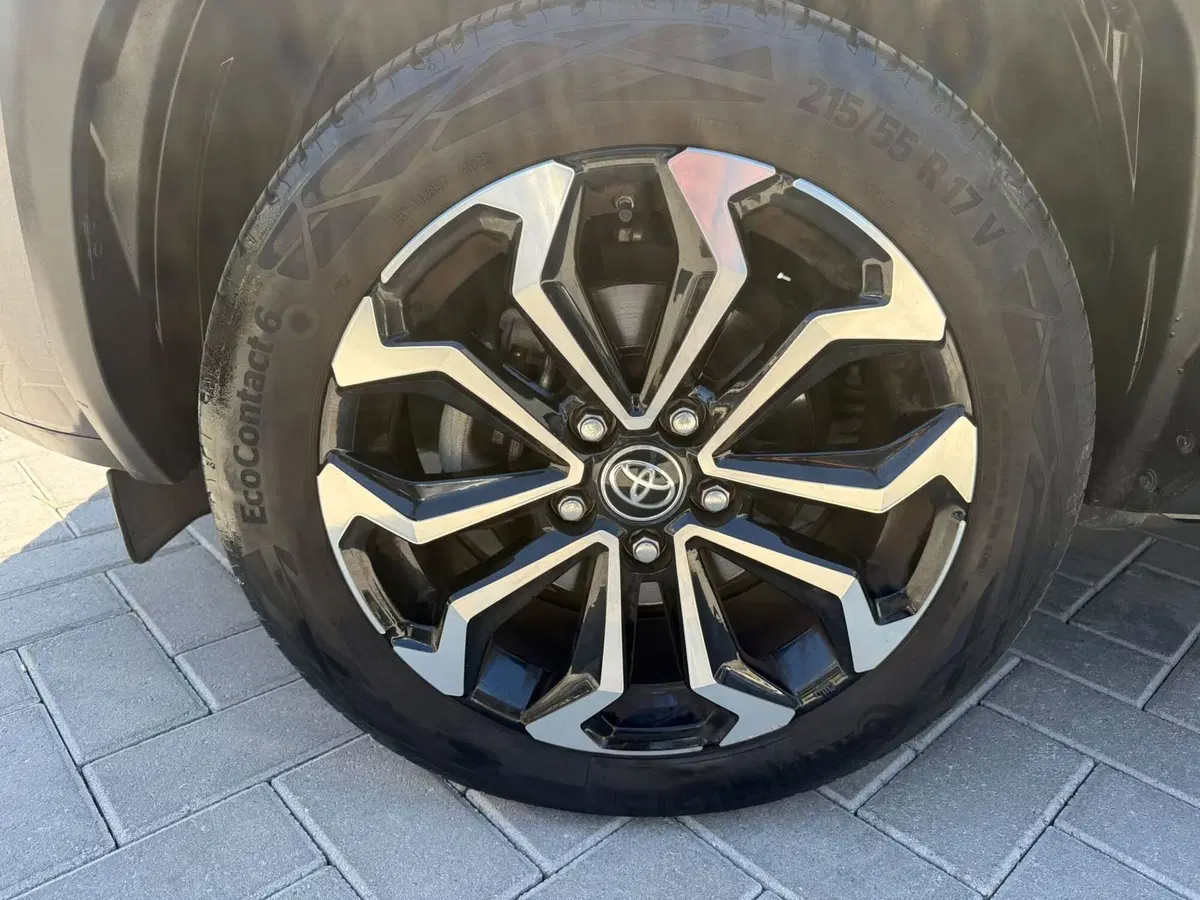 Toyota Yaris Cross usata a Massa-Carrara (13)