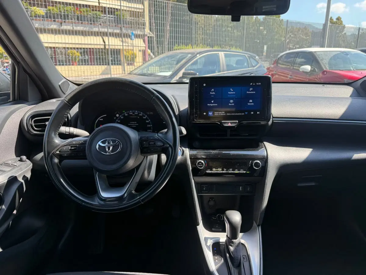 Toyota Yaris Cross usata a Massa-Carrara (6)