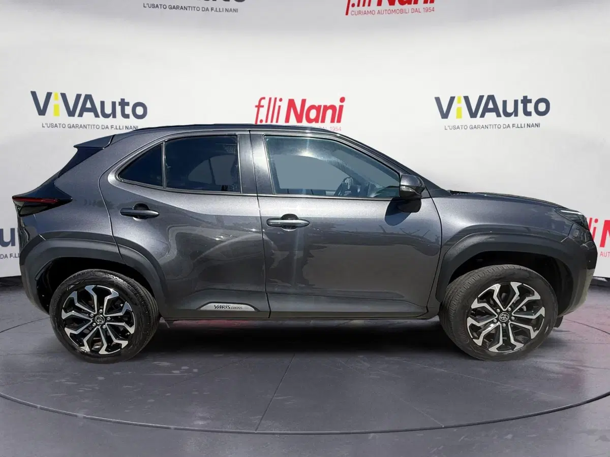 Toyota Yaris Cross usata a Massa-Carrara (8)