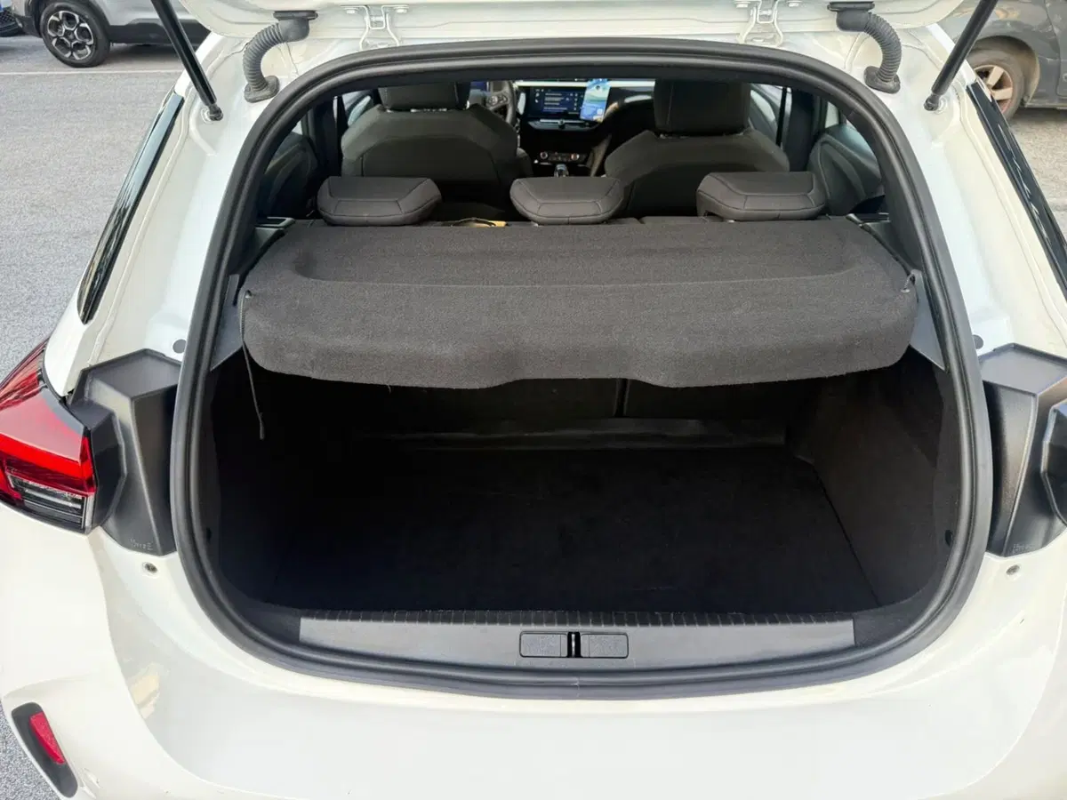 Opel Corsa usata a Massa-Carrara (14)