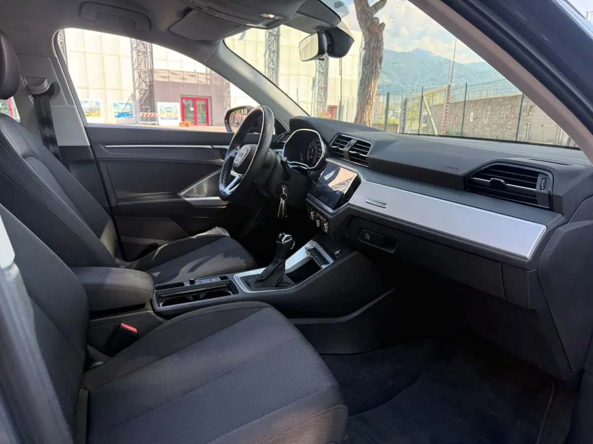 Audi Q3 usata a Massa-Carrara (5)