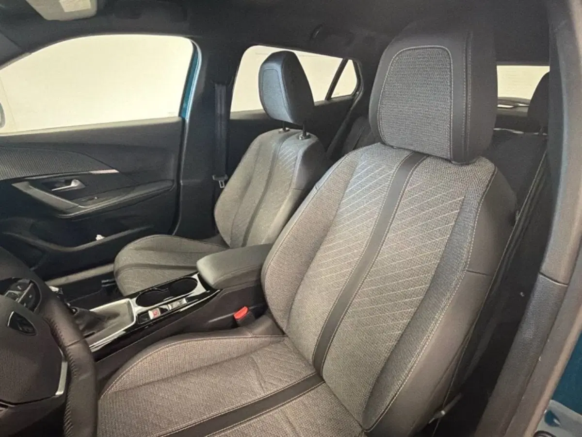 Peugeot 2008 usata a Palermo (10)
