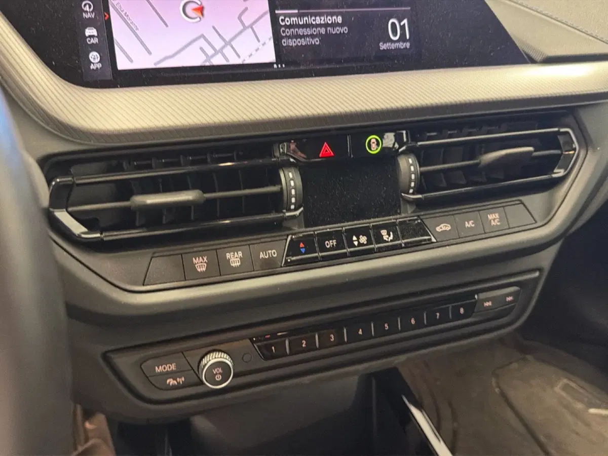 BMW Serie 1 usata a Palermo (13)