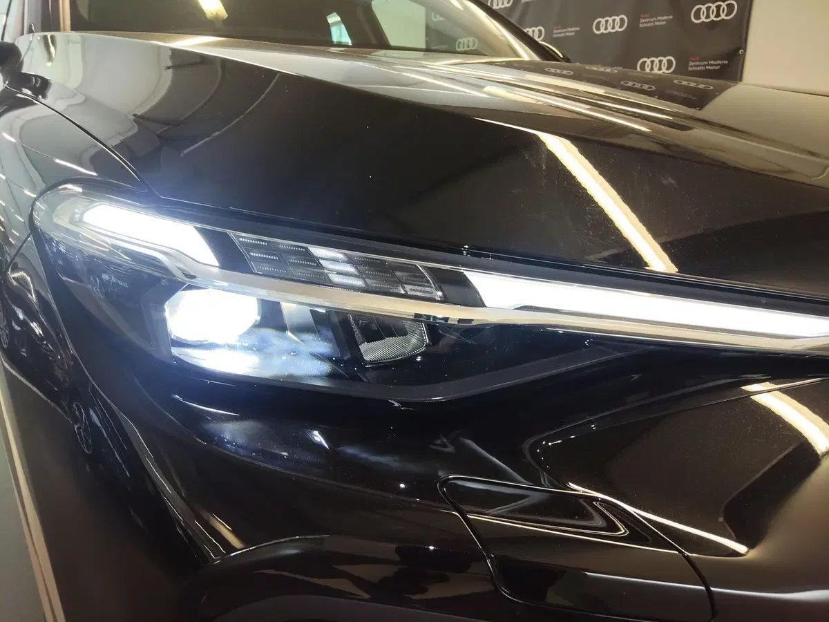 Audi Q4 Sportback nuova a Modena (18)