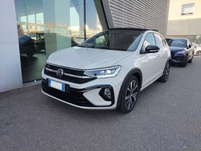 Volkswagen Taigo 1.0 tsi R-Line 115cv dsg del 2024 usata a Modena