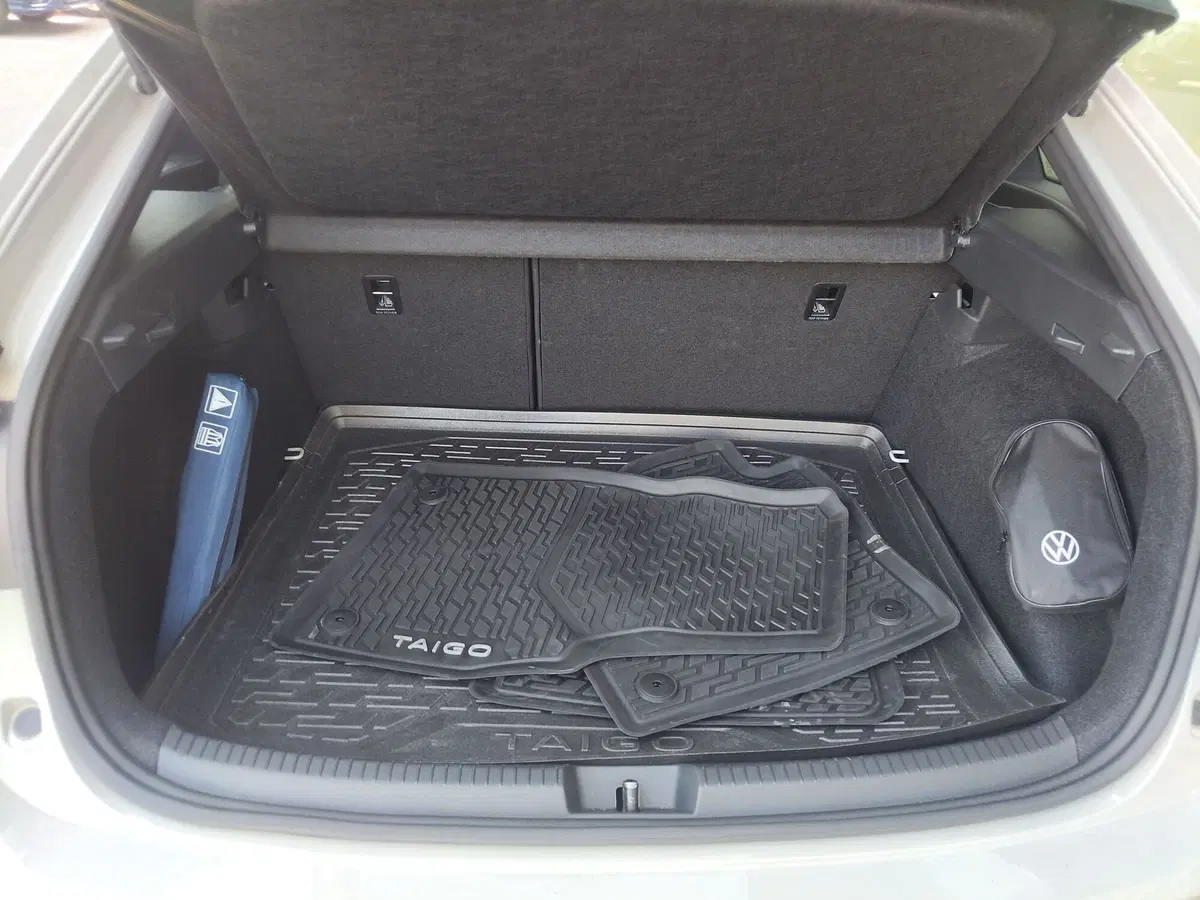 Volkswagen Taigo usata a Modena (18)
