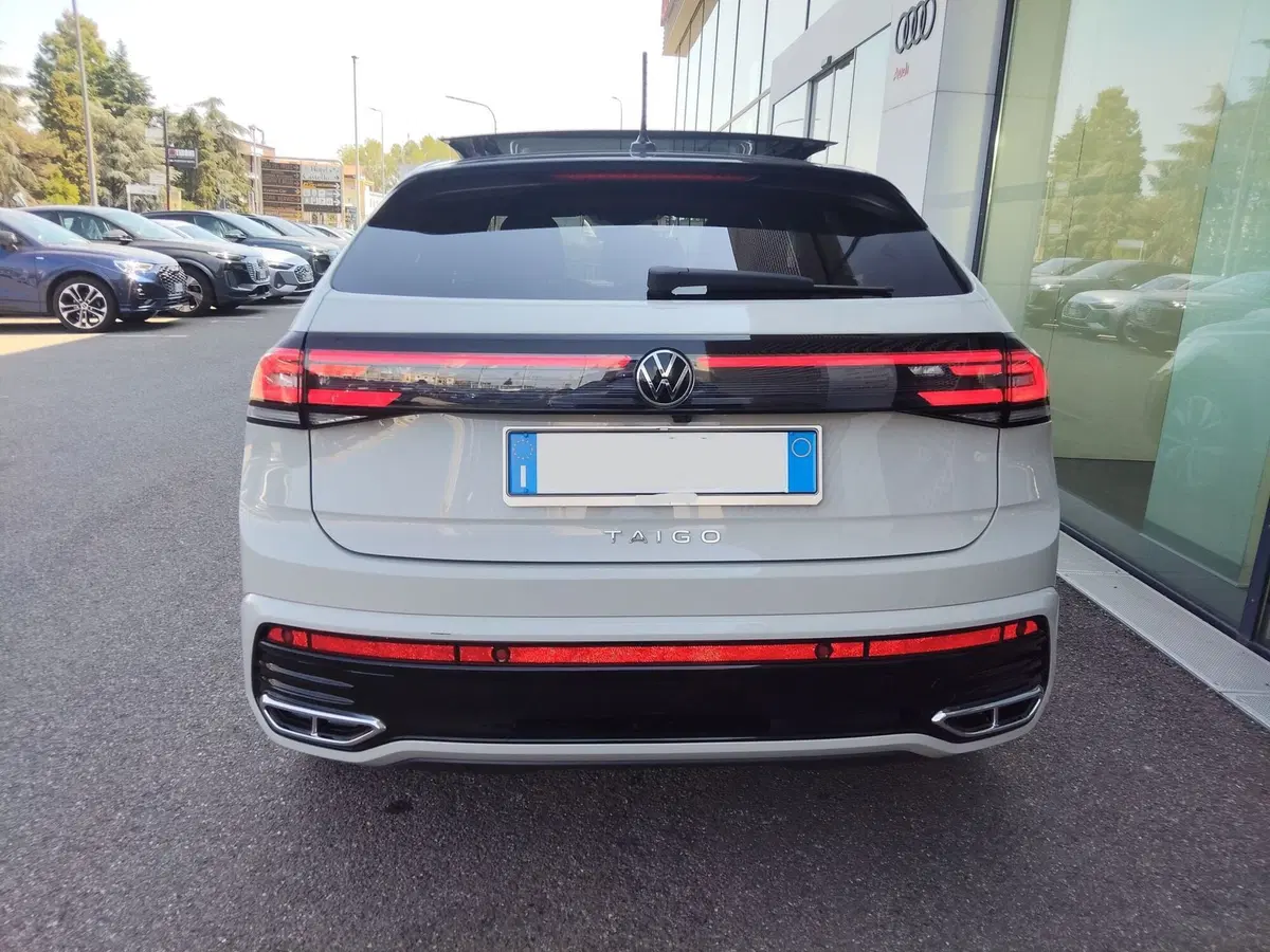 Volkswagen Taigo usata a Modena (5)