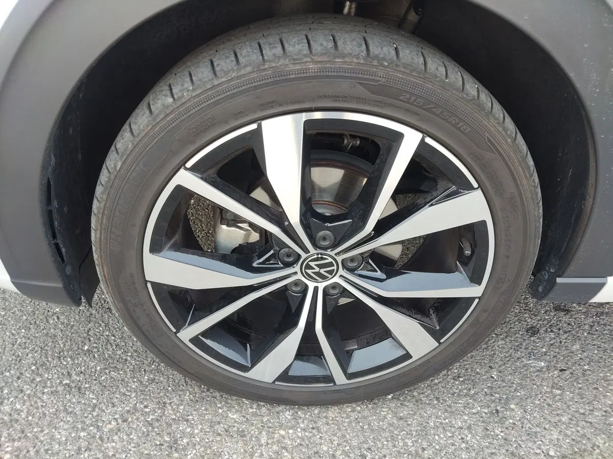 Volkswagen Taigo usata a Modena (6)