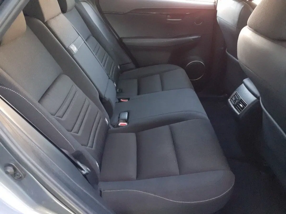 Lexus NX usata a Modena (6)