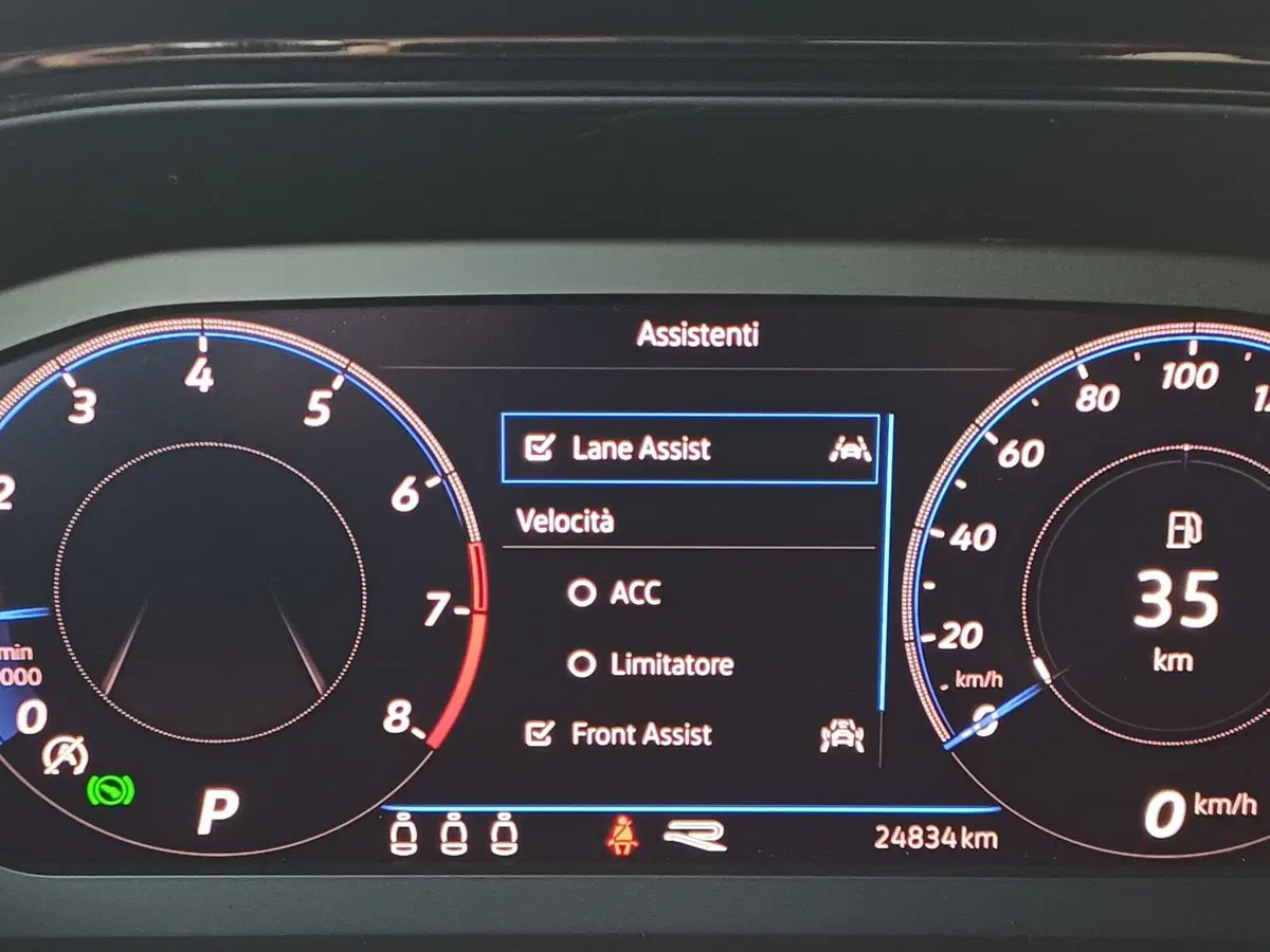 Volkswagen T-Roc usata a Modena (11)