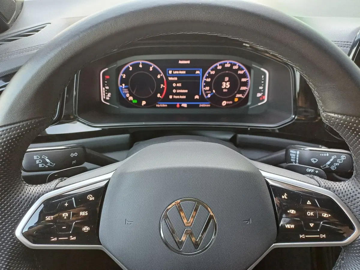 Volkswagen T-Roc usata a Modena (16)