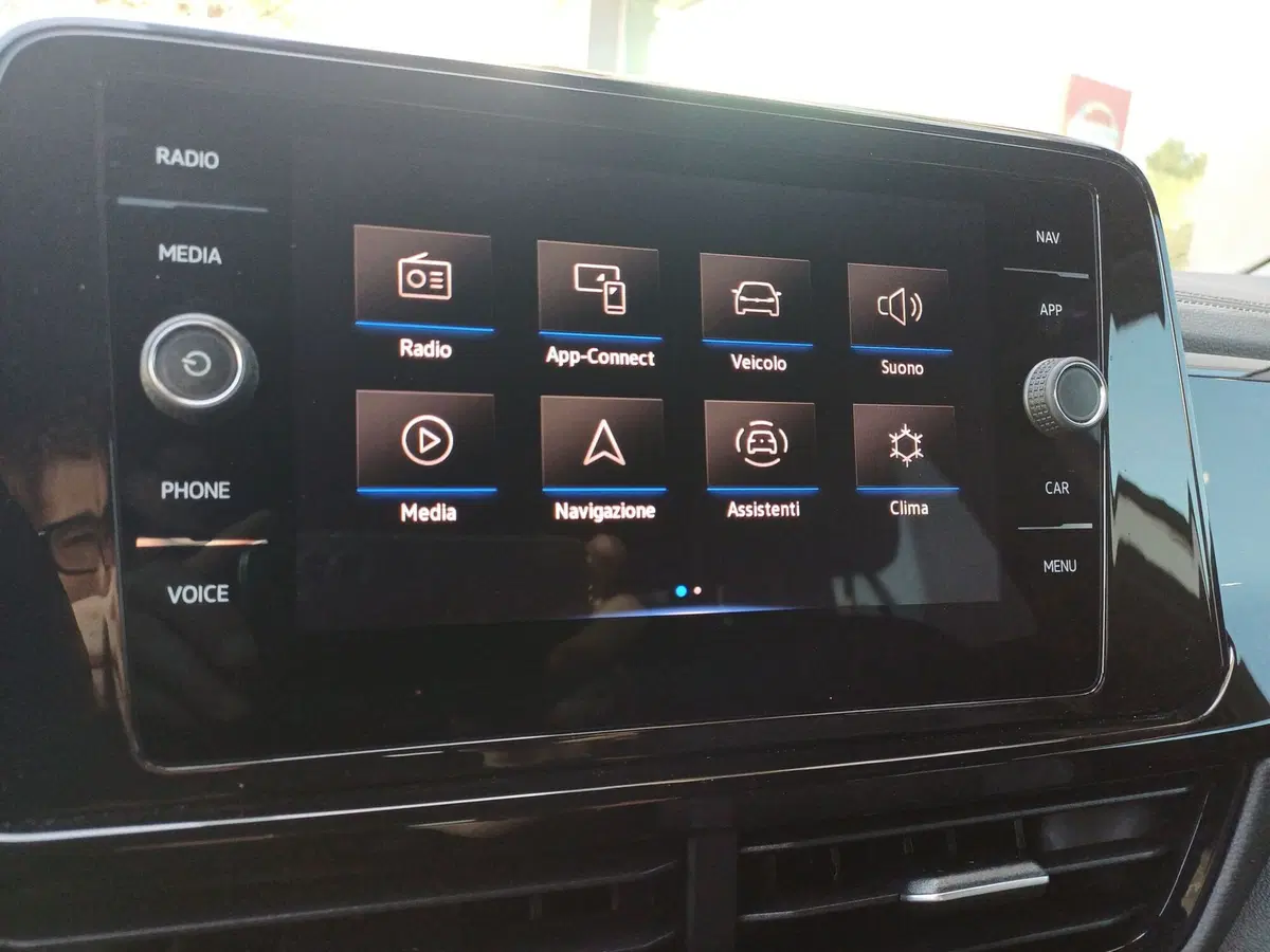 Volkswagen T-Roc usata a Modena (17)