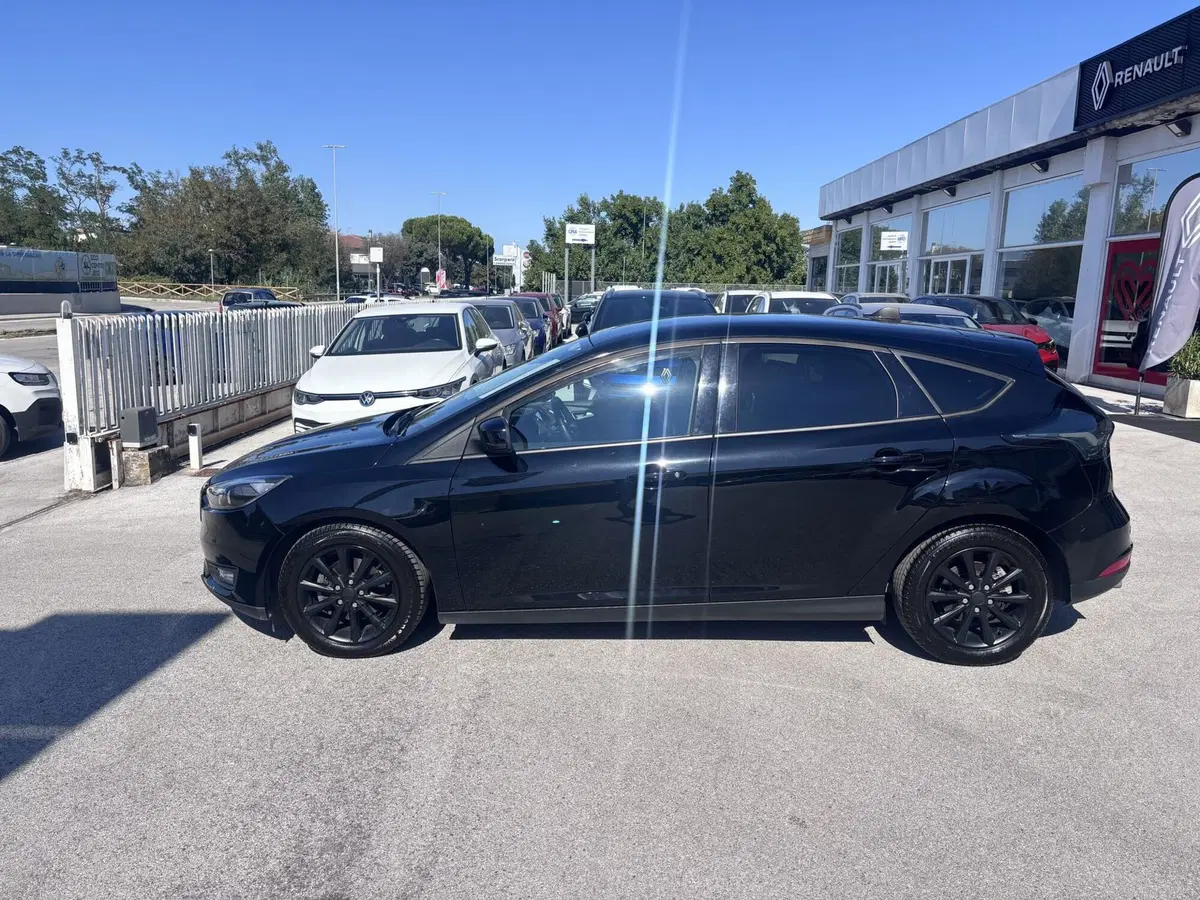 Ford Focus usata a Ancona (8)