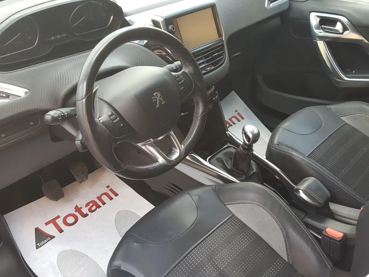 Peugeot 2008 usata a L'Aquila (17)