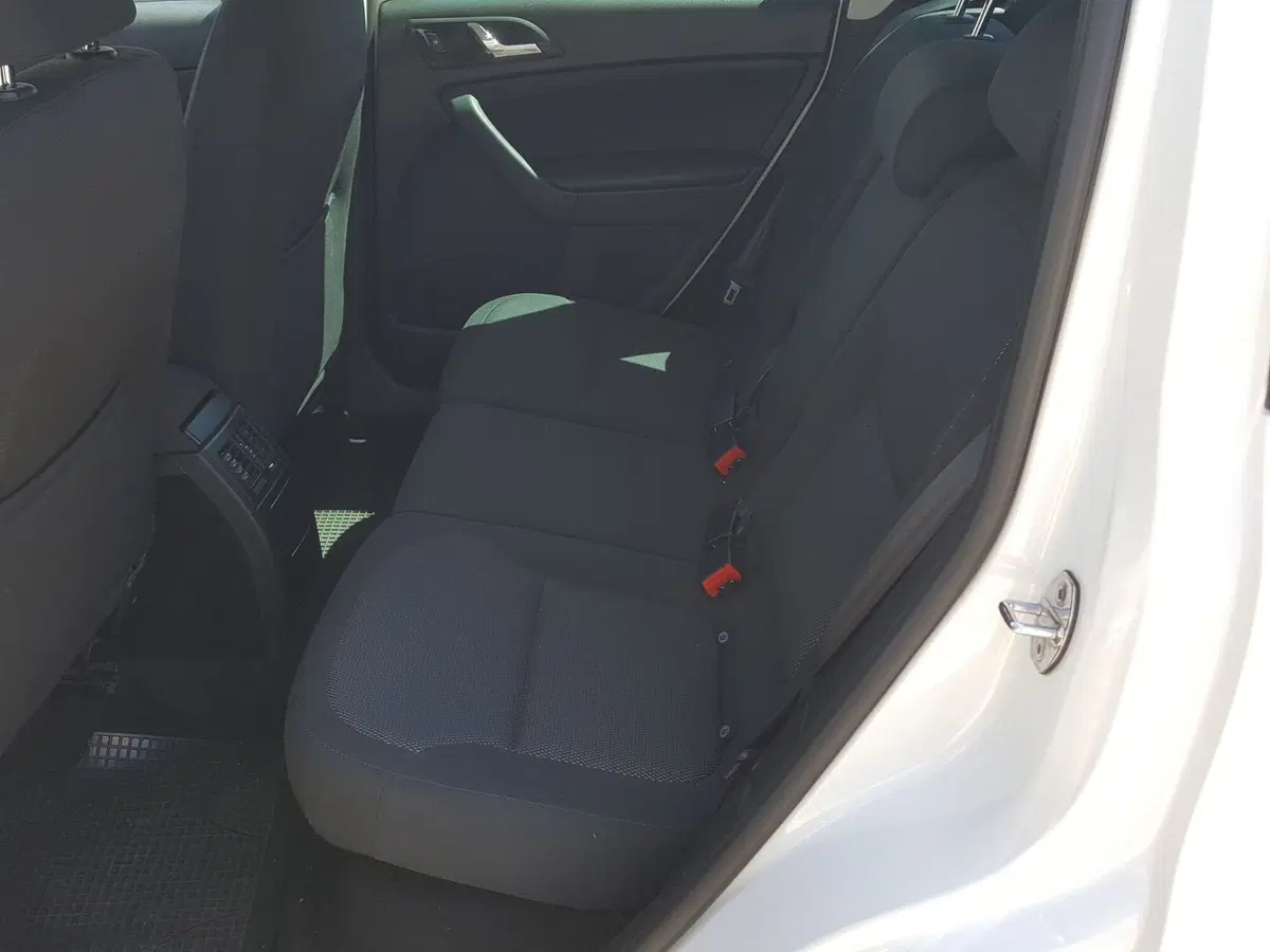 Skoda Yeti usata a L'Aquila (18)