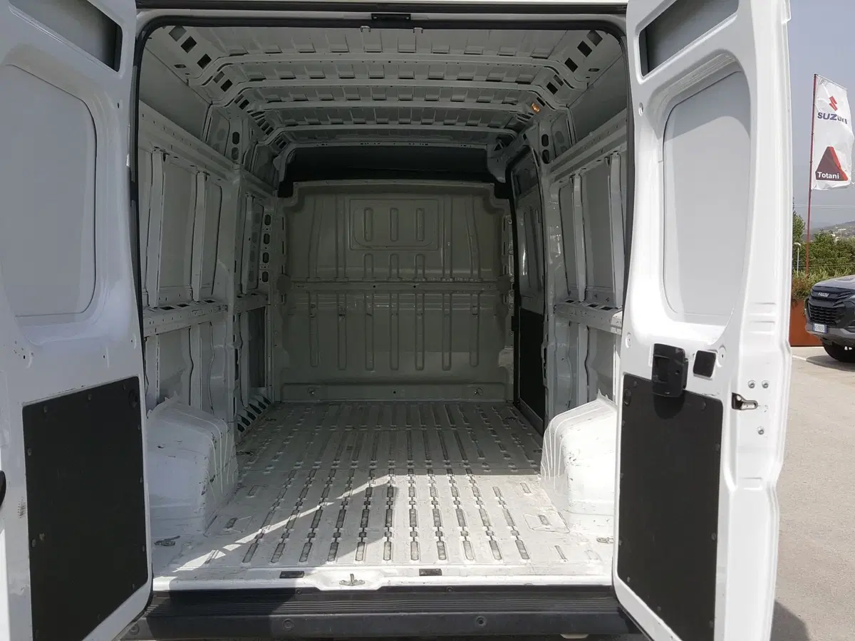Fiat Ducato Furgone usata a L'Aquila (16)