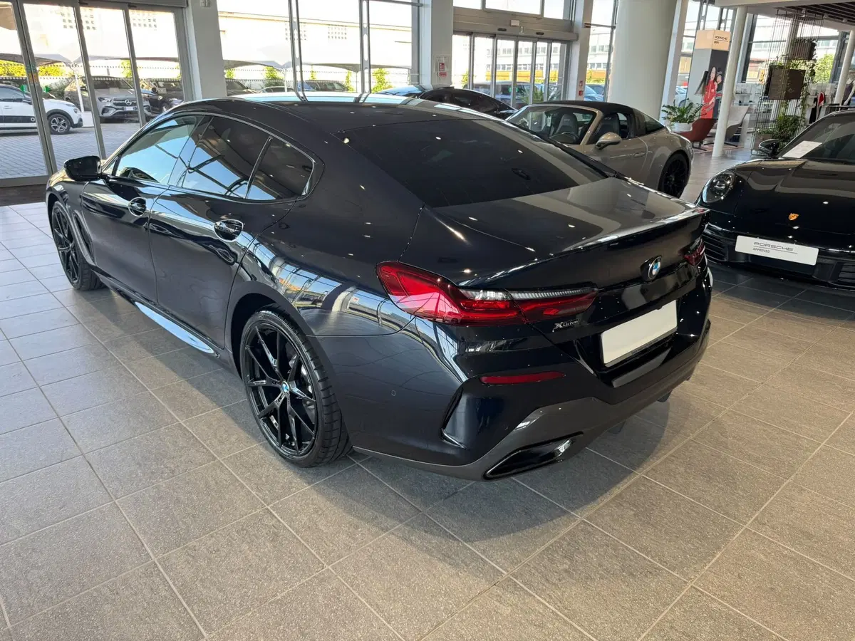 BMW Serie 8 Coupé usata a Firenze (5)