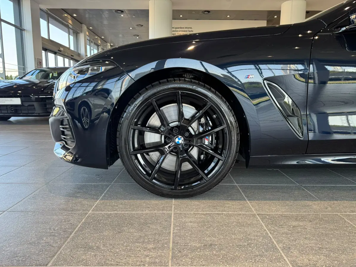 BMW Serie 8 Coupé usata a Firenze (7)
