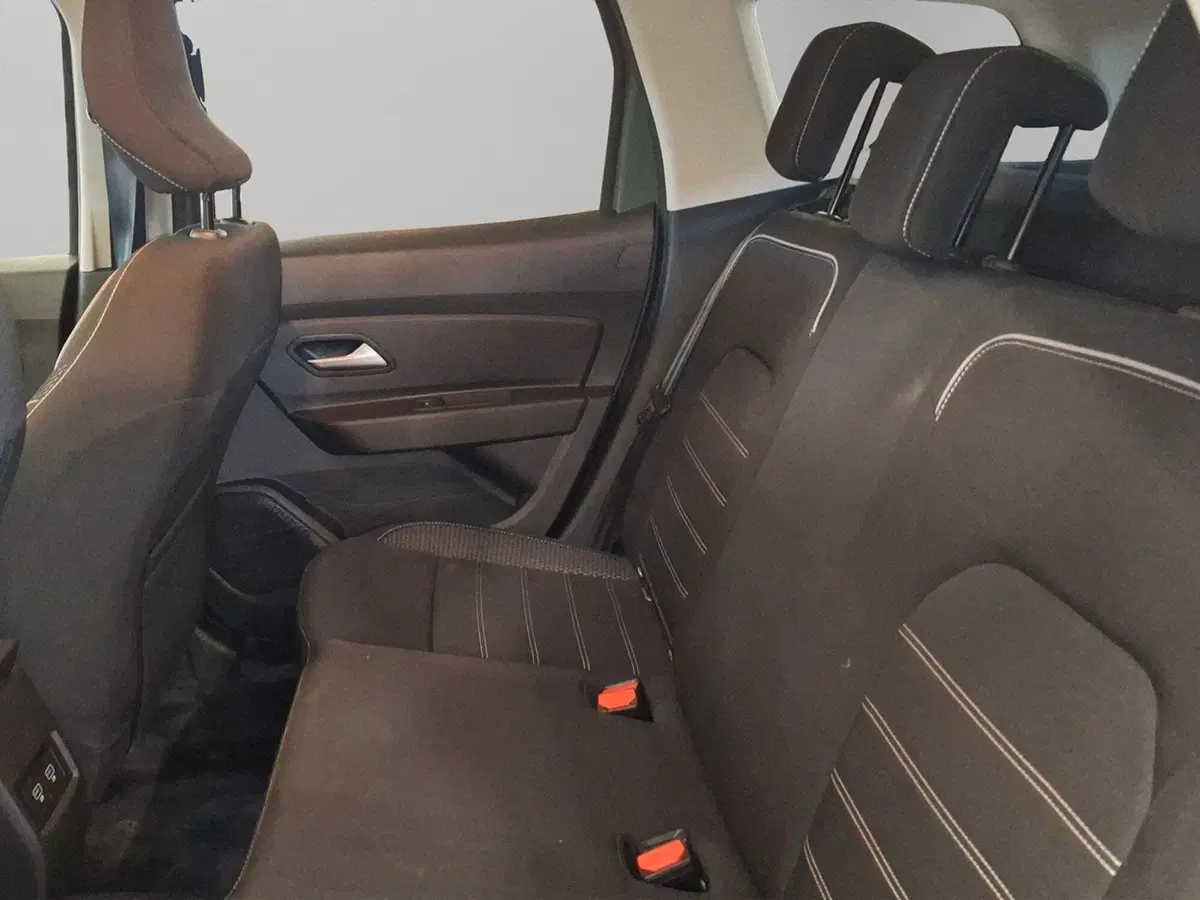 Dacia Duster usata a Macerata (10)