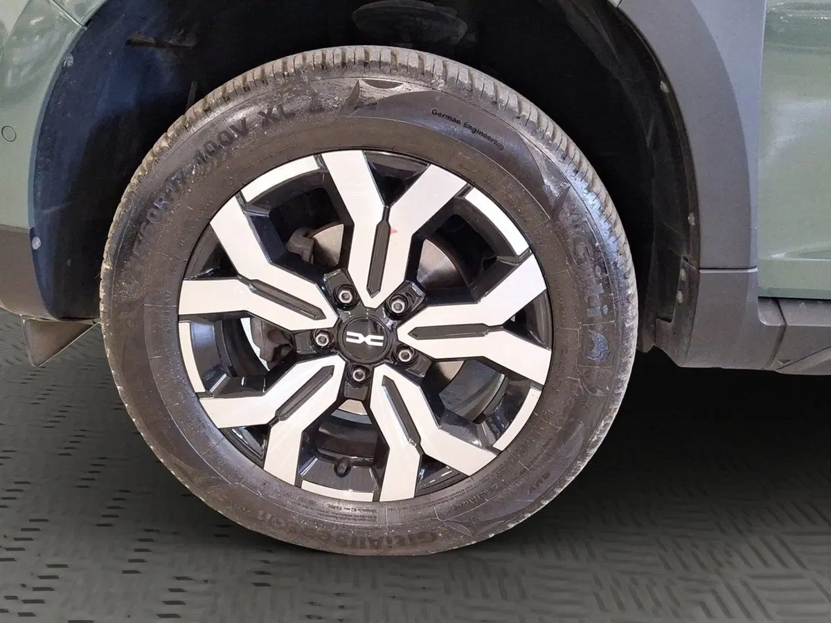 Dacia Duster usata a Macerata (11)