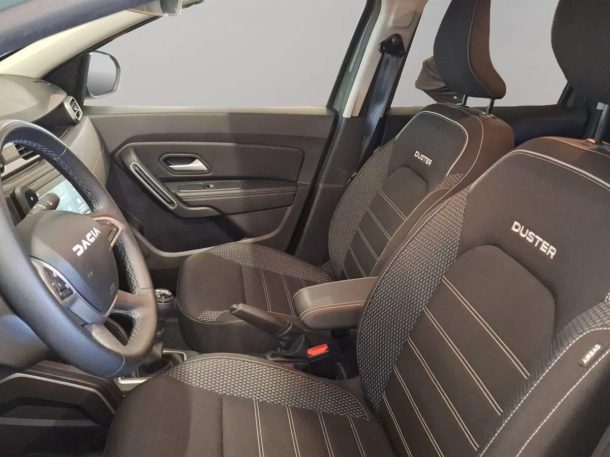 Dacia Duster usata a Macerata (8)