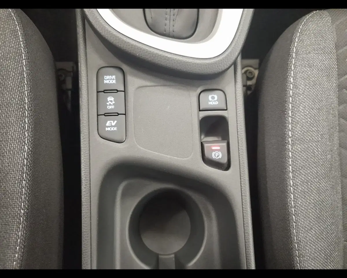 Toyota Yaris Cross usata a Alessandria (19)