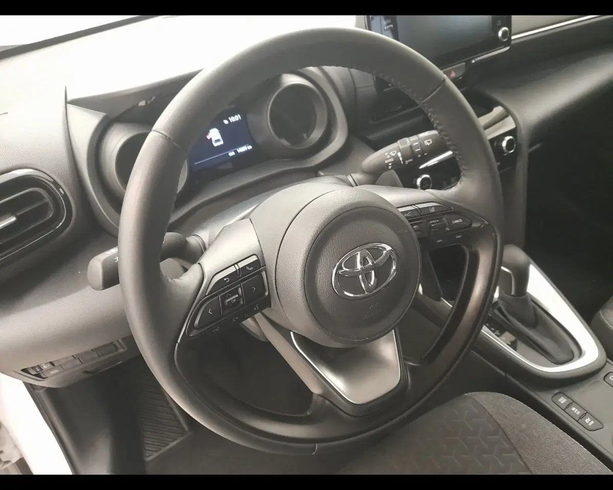 Toyota Yaris Cross usata a Alessandria (9)