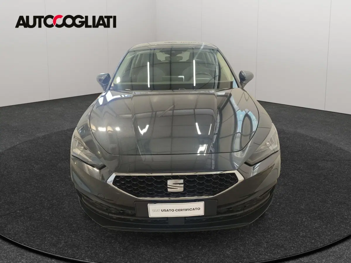 SEAT Leon nuova a Lecco (2)