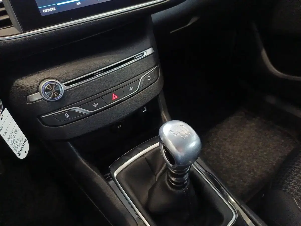 Peugeot 308 usata a Varese (13)