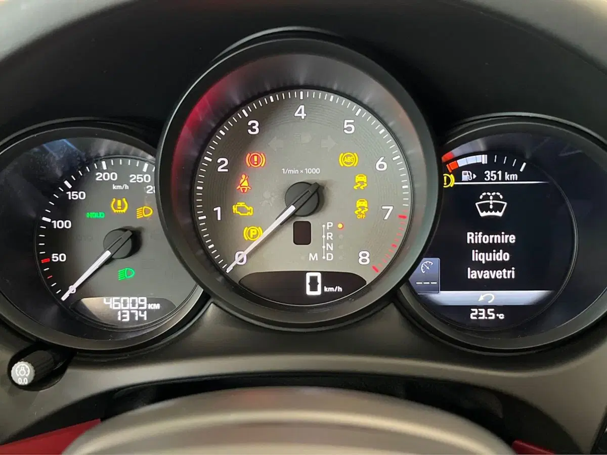 Porsche Macan usata a Ferrara (11)