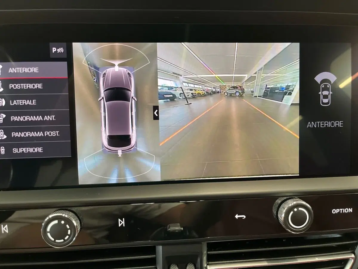 Porsche Macan usata a Ferrara (15)