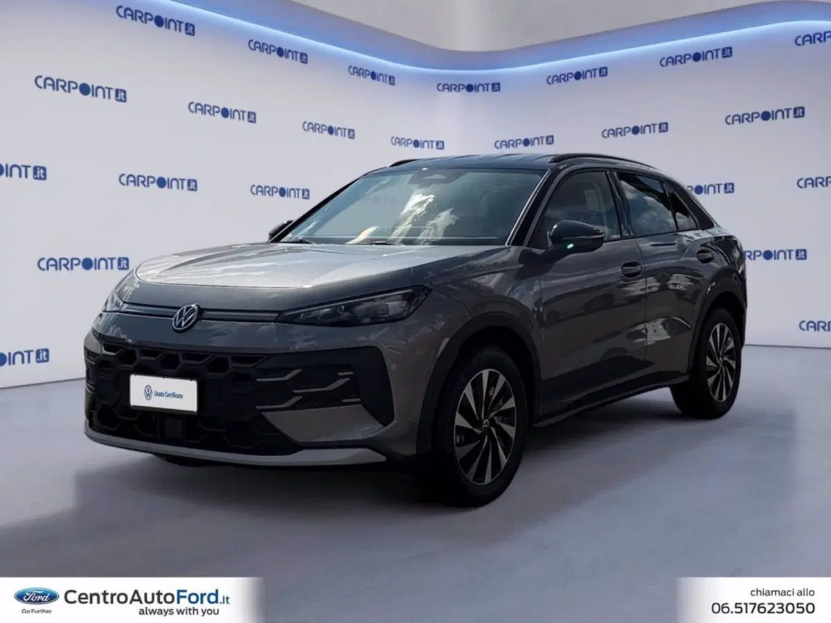Volkswagen T-Roc nuova a Roma