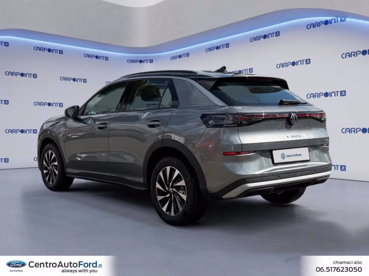 Volkswagen T-Roc nuova a Roma (3)