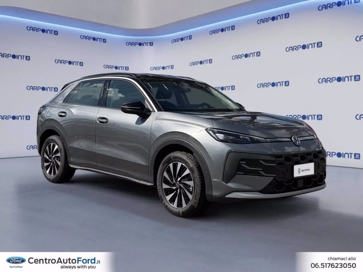 Volkswagen T-Roc nuova a Roma (7)