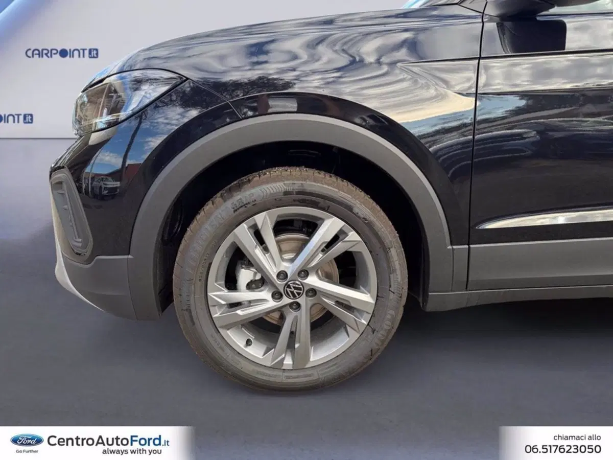 Volkswagen T-Cross nuova a Roma (14)